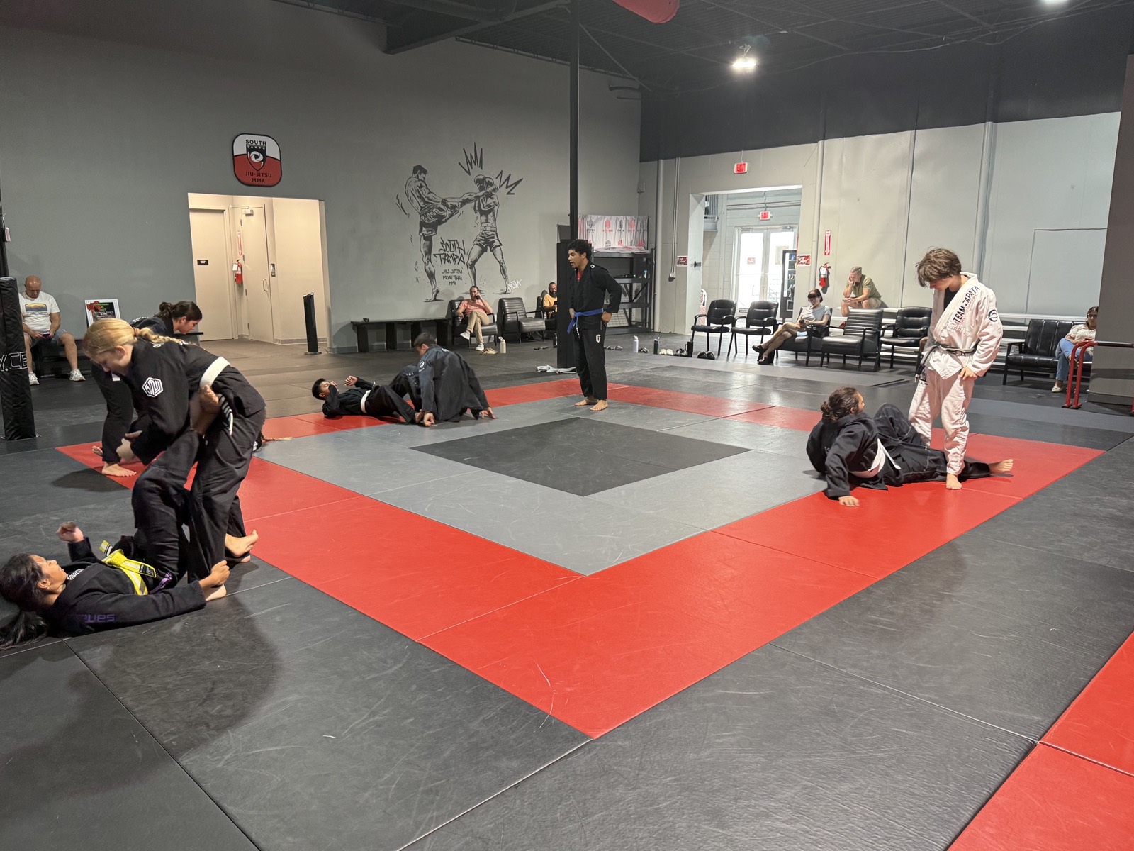 Teens Jiu-Jitsu & MMA class training at South Tampa Jiu-Jitsu